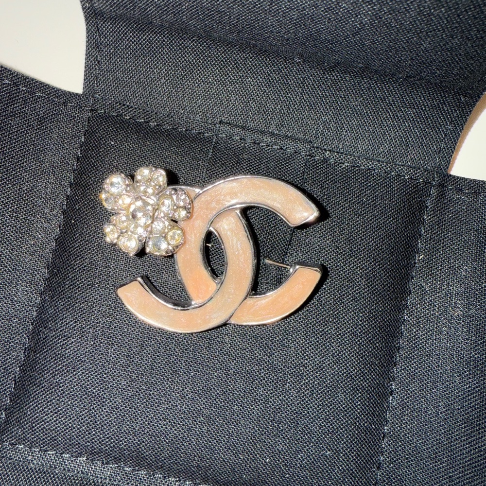 Authentic CHANEL silver and peachy pink Brooch with Iconic CC Design